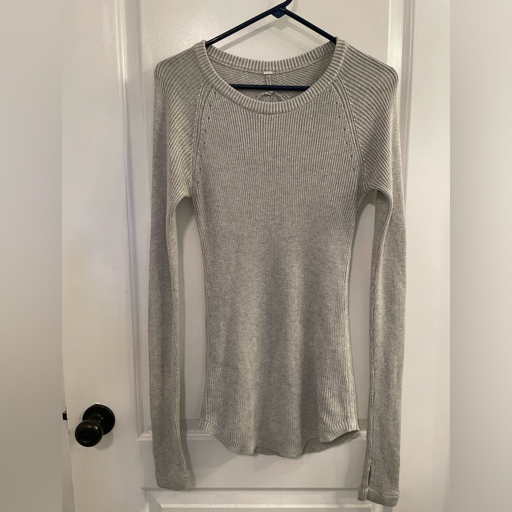 Lululemon Cabin Yogi Long Sleeve Sweater White Heathered Light Grey Cashmere